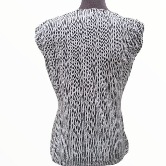 NWOT ANN TAYLOR LOFT PEASANT CAT SLEEVE SCOOP NECK TOP SZ. M - Picture 2 of 4